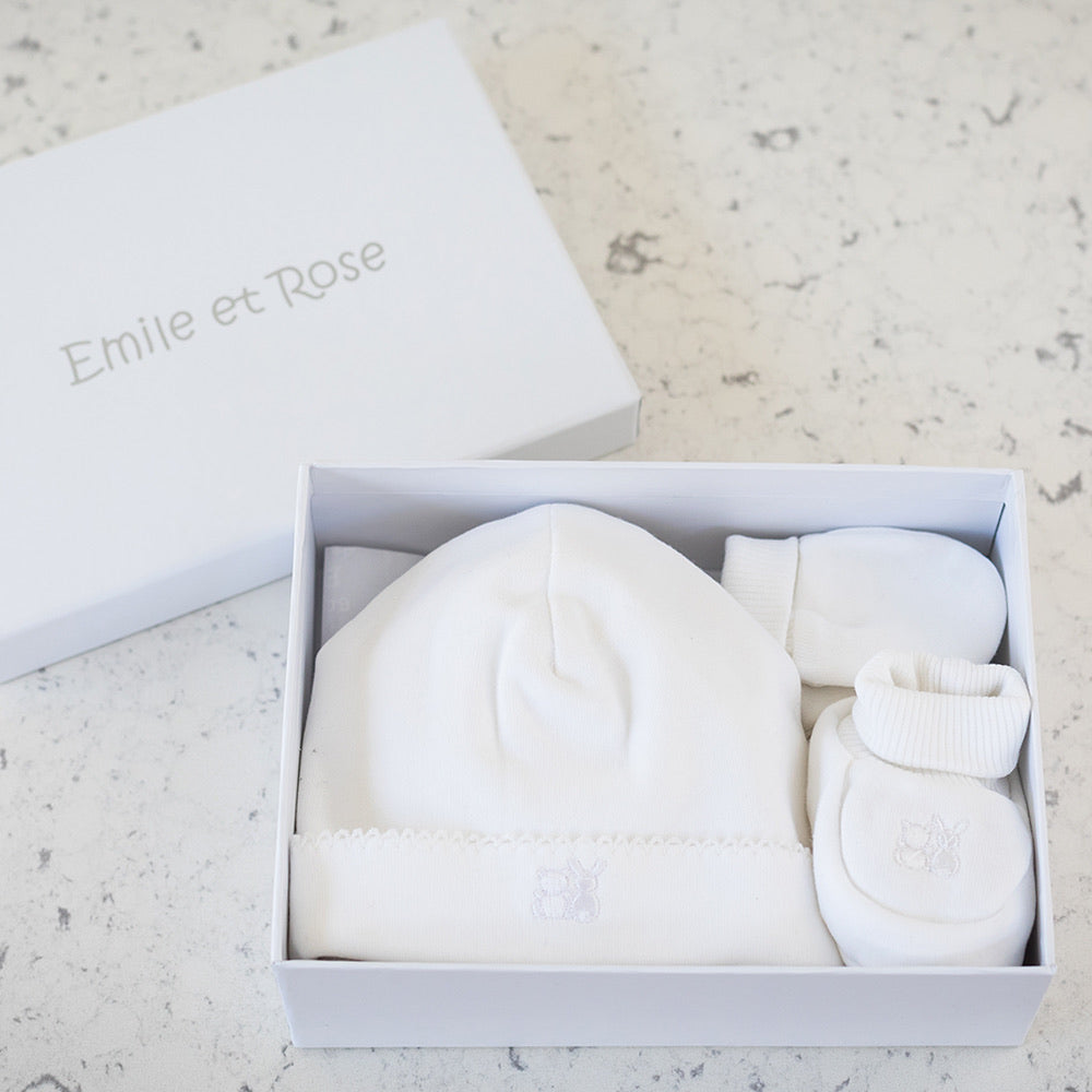 Emile et Rose - Baby Hat, Mitt & Bootie Gift Set, Nox WHITE | Betty McKenzie